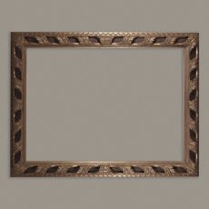 Cornice in legno intagliata con foglia oro e laccatura a mano