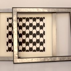 Cornice in legno e metallo lucido (all'interno serigrafia originale anni '60 OP ART)