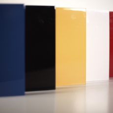 Laccature extra lucide con colori a richiesta